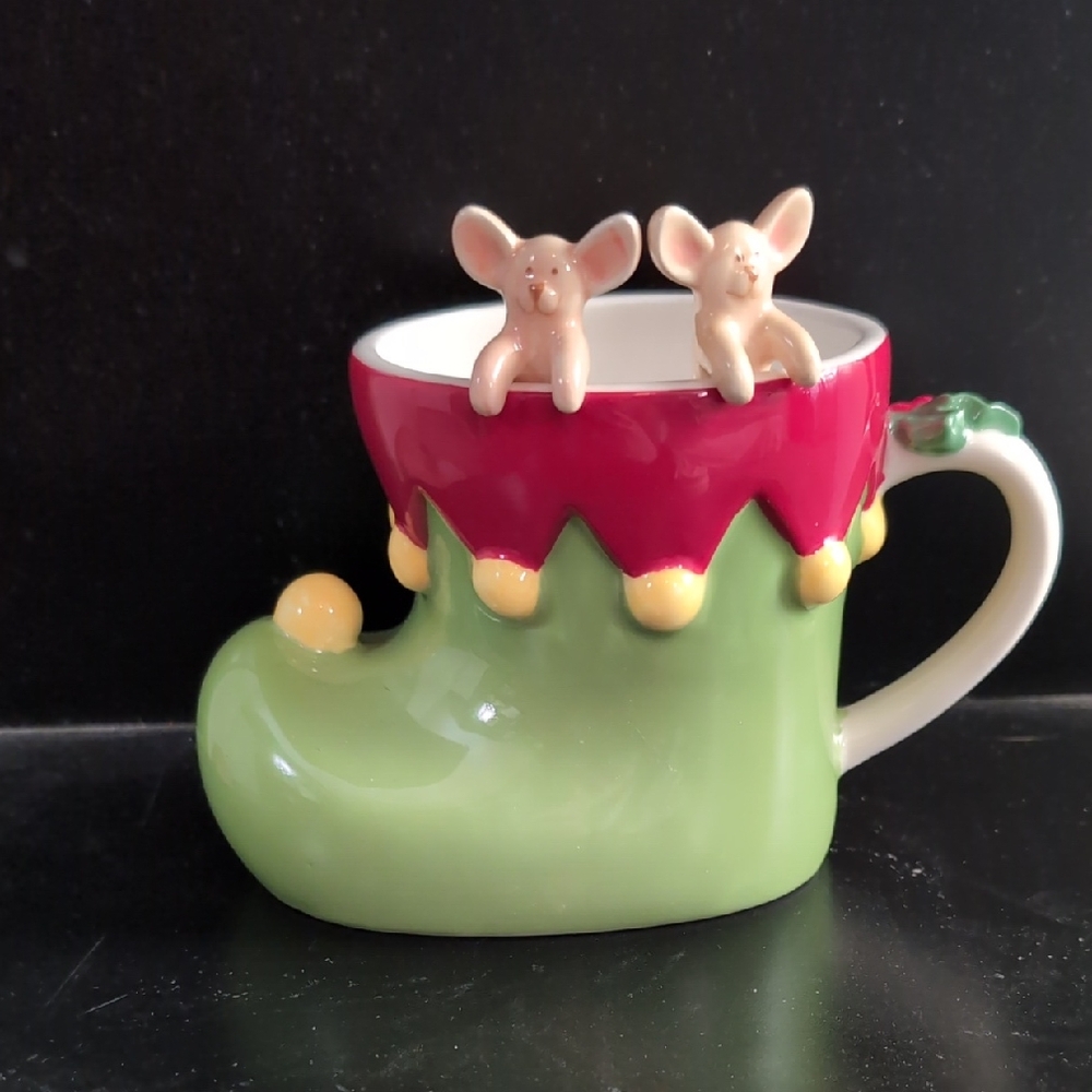 Hallmark Green Stocking Mug With Spoons
